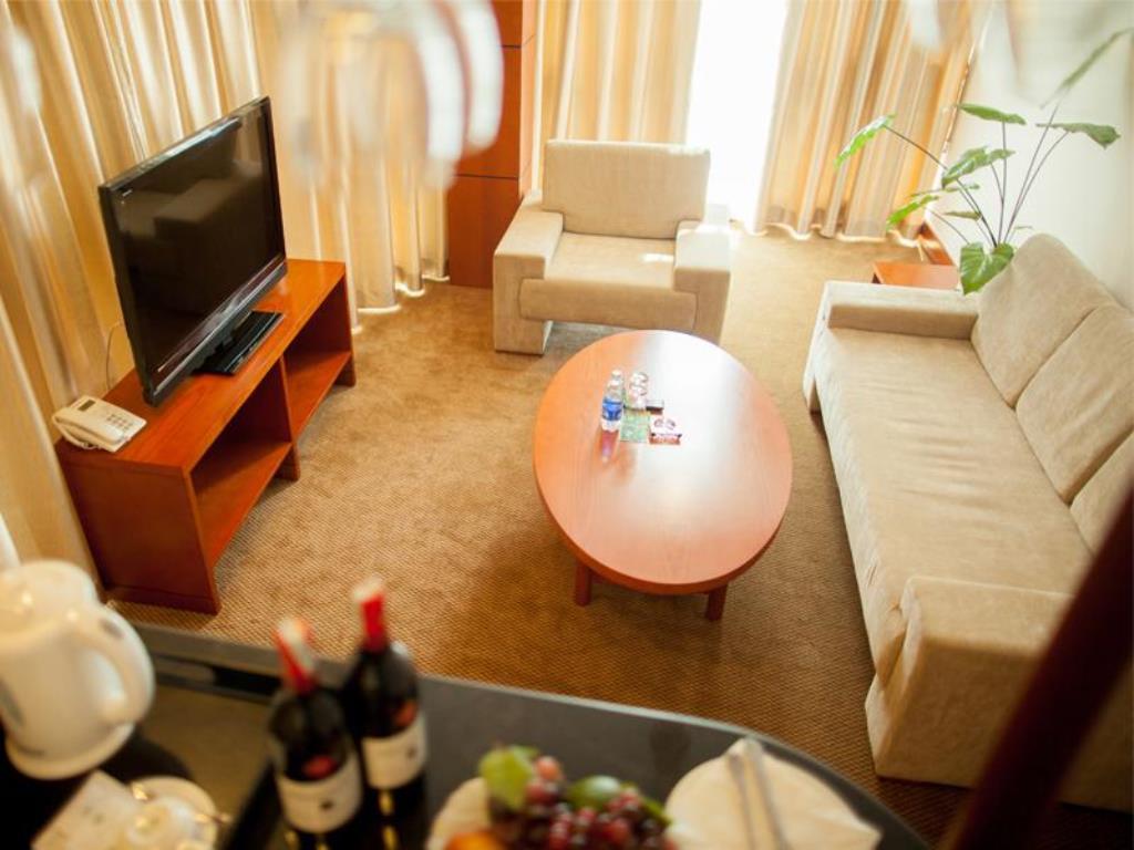 River Hotel Ha Tien Bagian luar foto